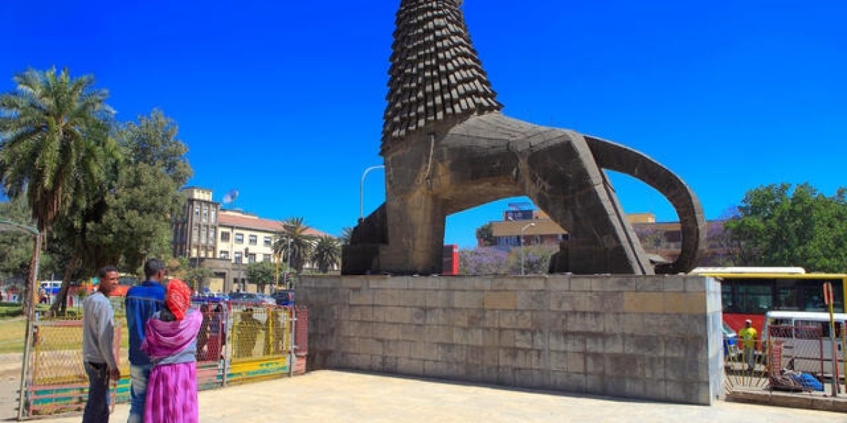 dl.beatsnoop.com-low-1690651883